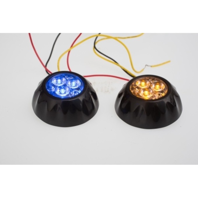 Blitz auto cu 3 LED-uri de mare putere si montaj de suprafata sau in far/lampa auto